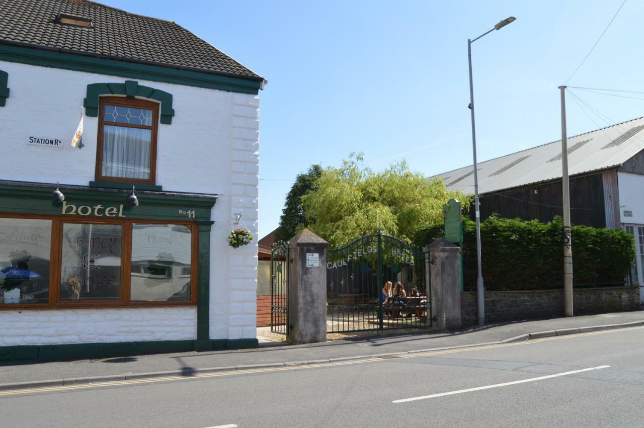 Caulfields Hotel Burry Port Exterior foto